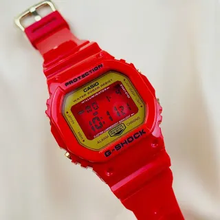 Casio G-Shock DW-5600 红色和金色 运动手表