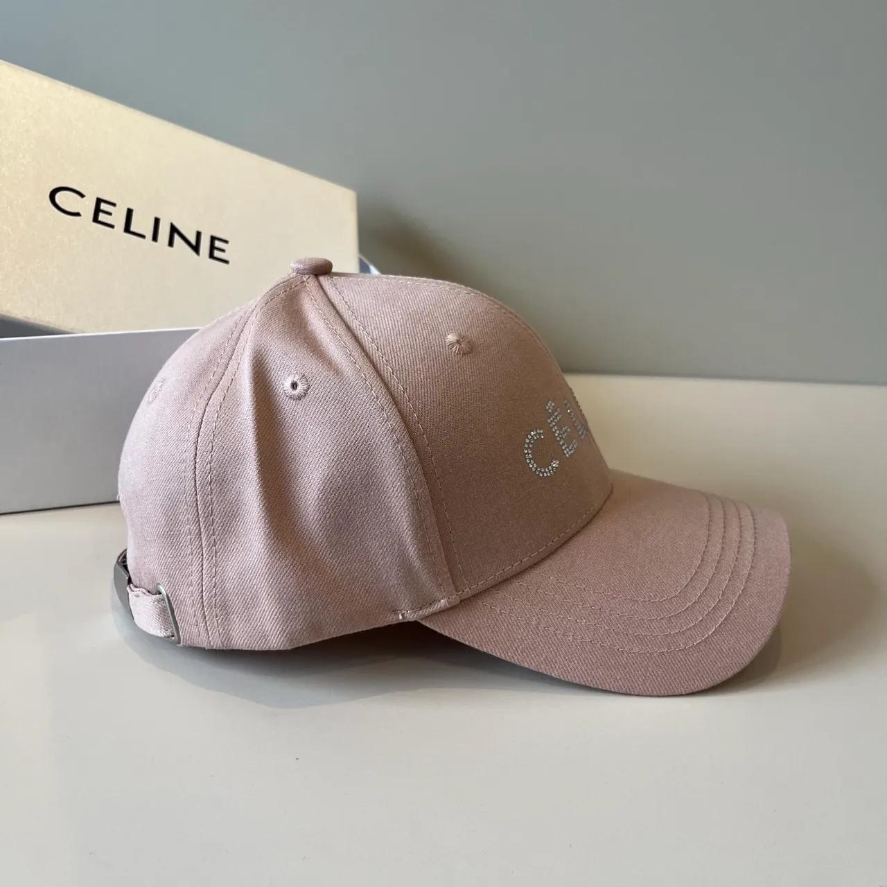 Celine Logo de Cristal Casquette Rose Poussière 5