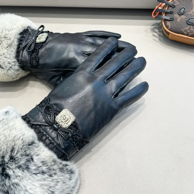 Chanel 黑色灰色大理石纹仿皮草袖口皮革手套 8