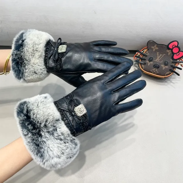 Chanel 黑色灰色大理石纹仿皮草袖口皮革手套 9