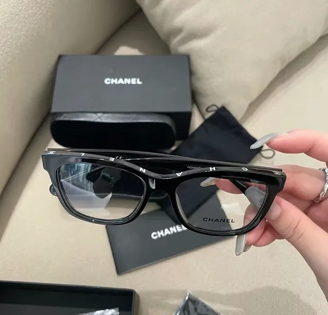 Chanel نظارات بصرية إطار أسيتات أسود مستطيل سميكة 5