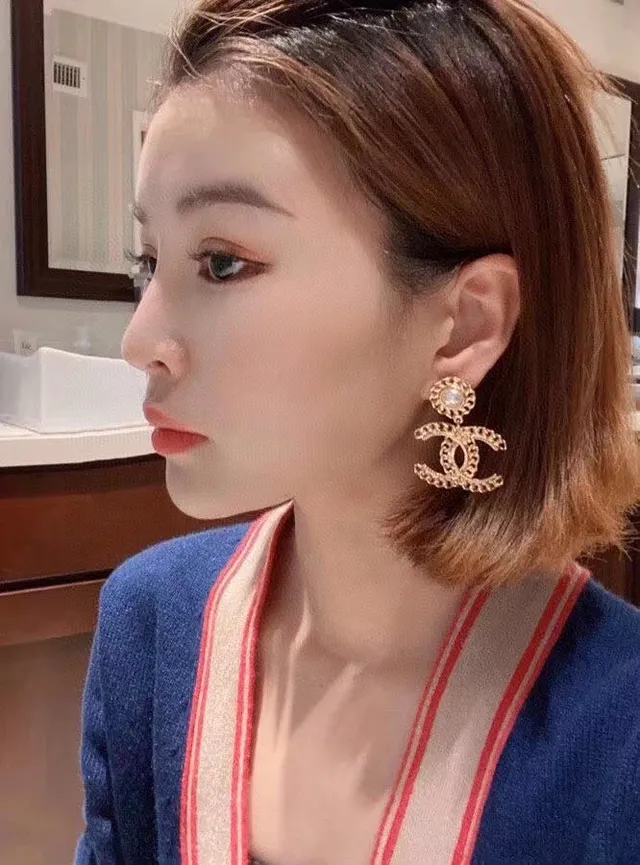 Chanel CC سلسلة لؤلؤ تنزلق أقراط 4