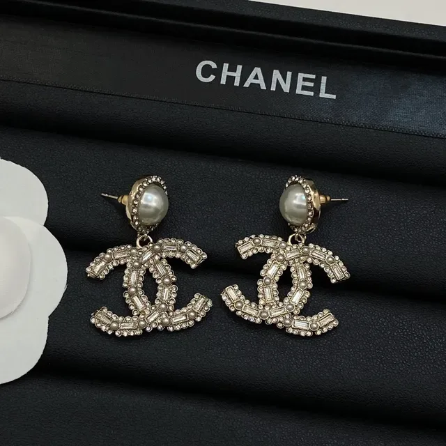 Chanel CC Logo Boucles d'Oreilles Perles et Cristal 2