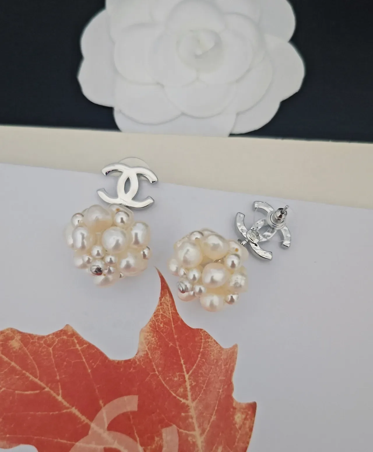 Chanel CC Logo Pearl Cluster Earrings 3