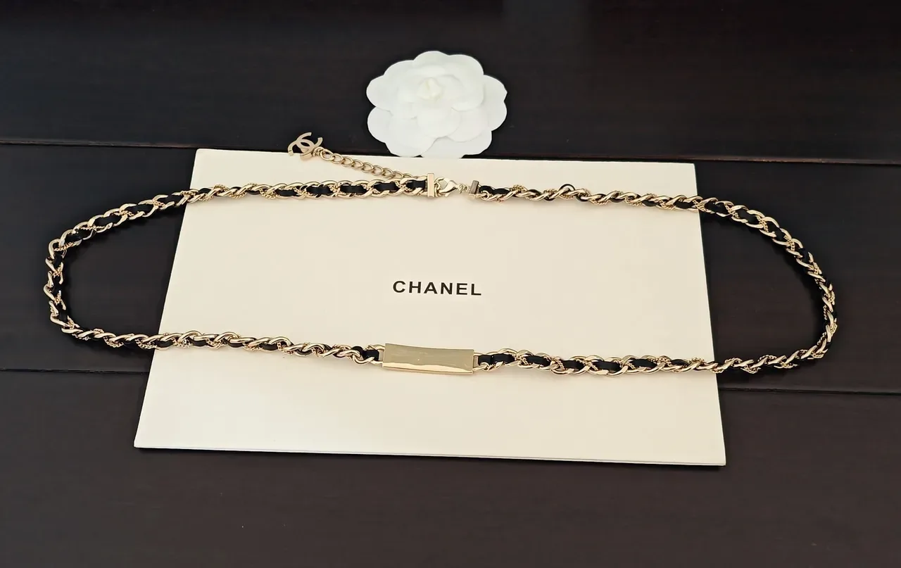 Chanel سلسلة ذهبية وأسود جلد متشابكة 3