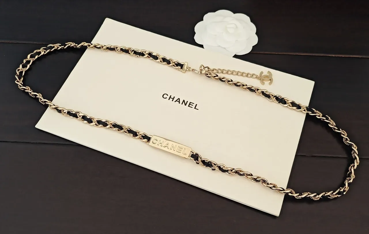 Chanel سلسلة ذهبية وأسود جلد متشابكة 5