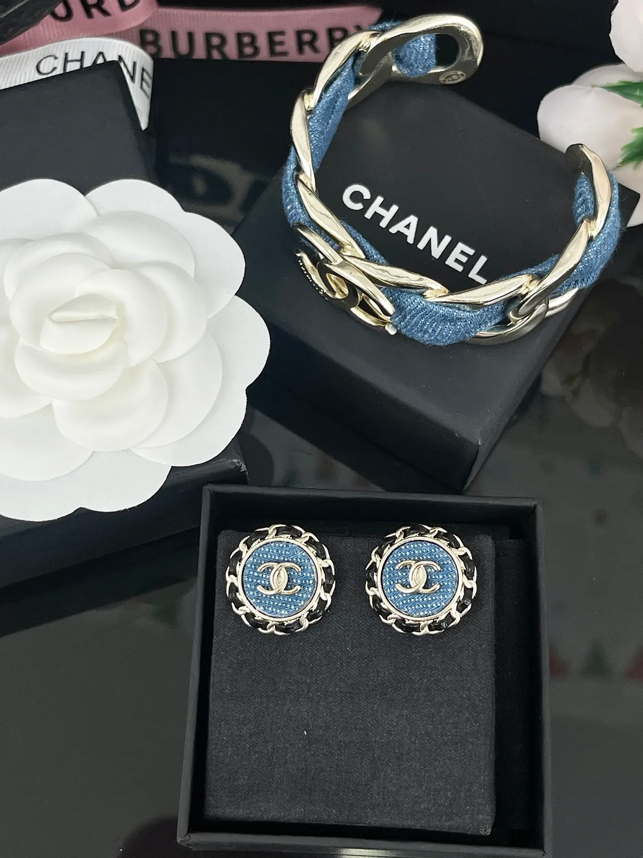 Chanel Boucles d'oreilles chaîne stud Bleu Noir Bordure Circulaire 2