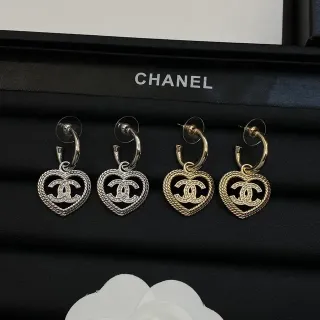 Chanel Heart Collection Aretes Plata y Oro Borde Texturizado en Cuerda