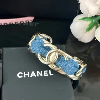Chanel Interlocking CC سوار سلسلة أزرق فضي روابط قماش الدنيم مغلف