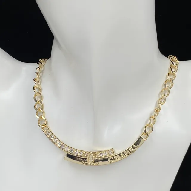Chanel Signature Chain Necklace Or Transparent Curb Cristallisé Barre courbée Collier 2