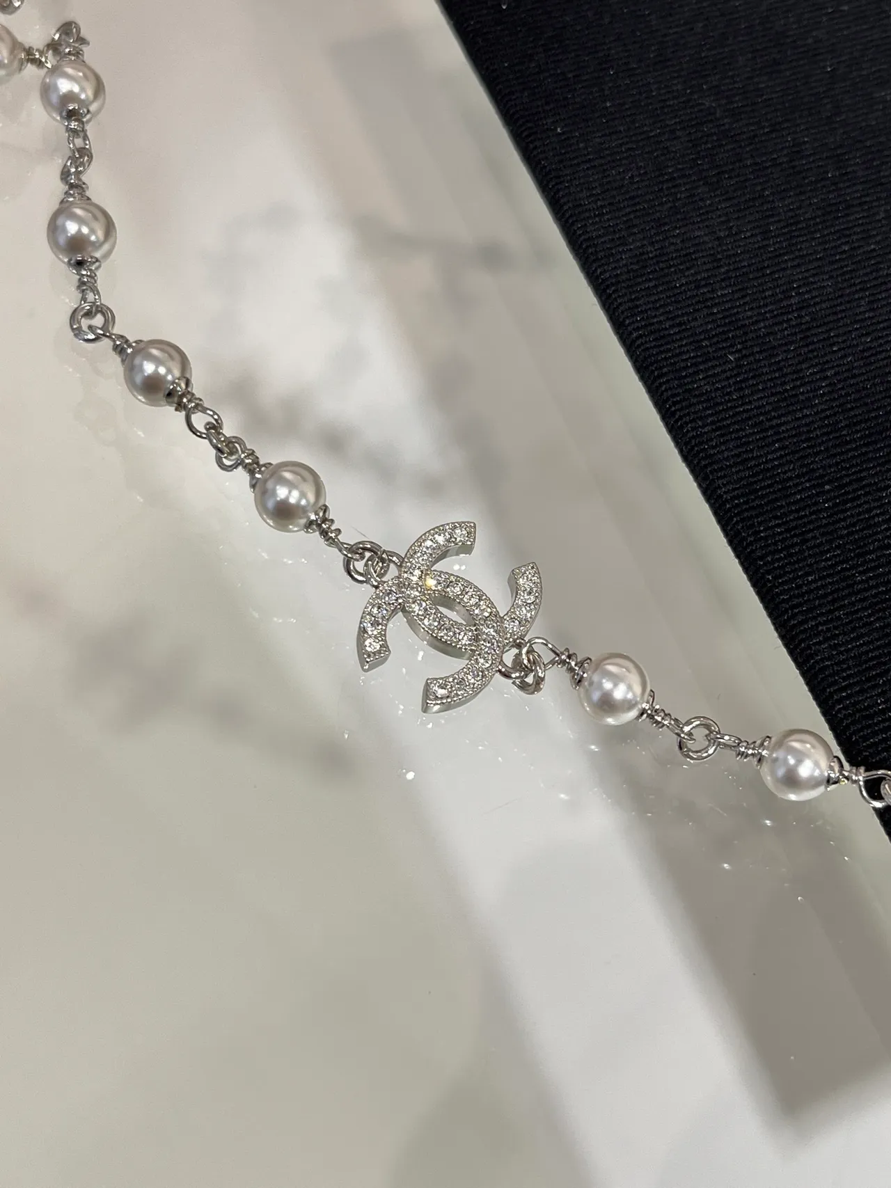 Chanel Cadena Plata Blanca Cadena Perlas Cultivadas Collar 4