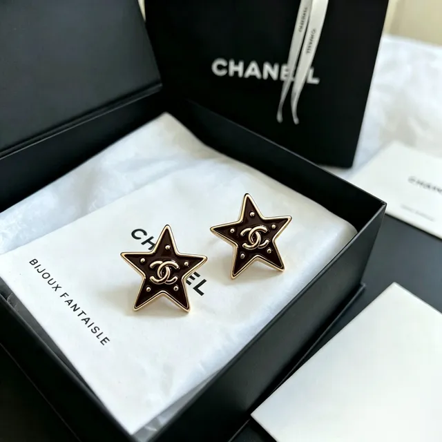 Chanel Star Enamel and Gold-Tone CC Logo Stud Earrings 7