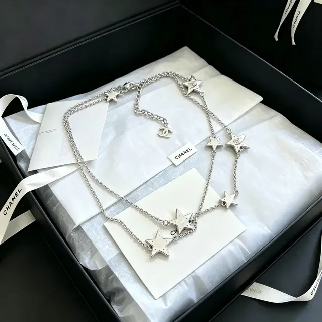 Chanel Star Motif Enamel-Filled Silver Chain Necklace 7