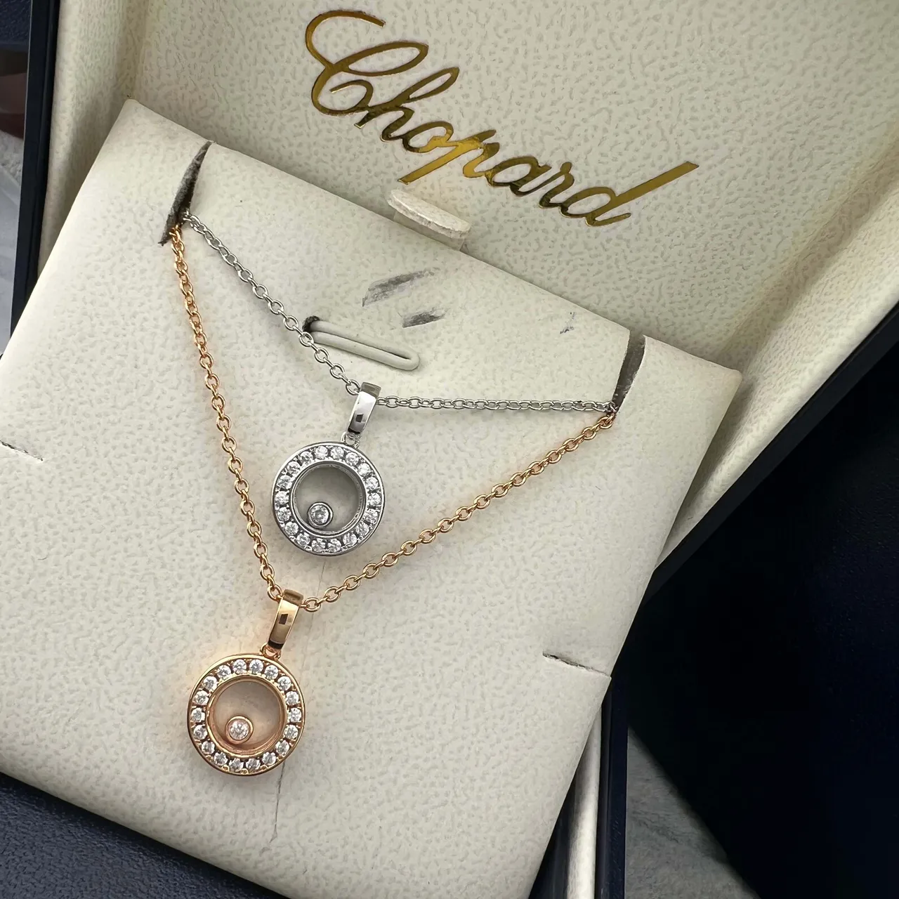 Chopard Happy Diamonds সোনা রূপা সার্কুলার ঘোরানো পেন্ডেন্ট Pavé হীরা হ্যালো নেকলেস 6