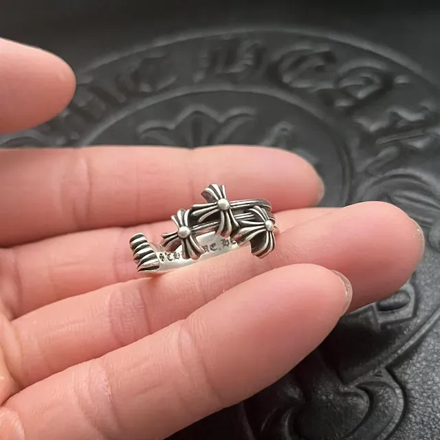 Chrome Hearts Fleur de Croix Motif Triple Argent Oxydé Bague 4