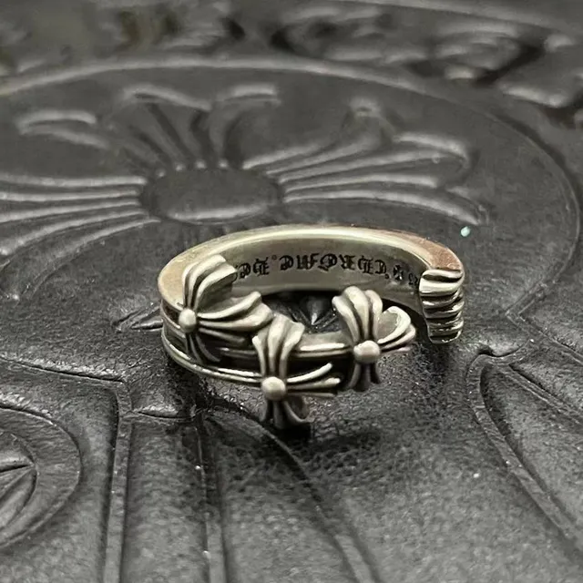Chrome Hearts Fleur de Croix Motif Triple Argent Oxydé Bague 7