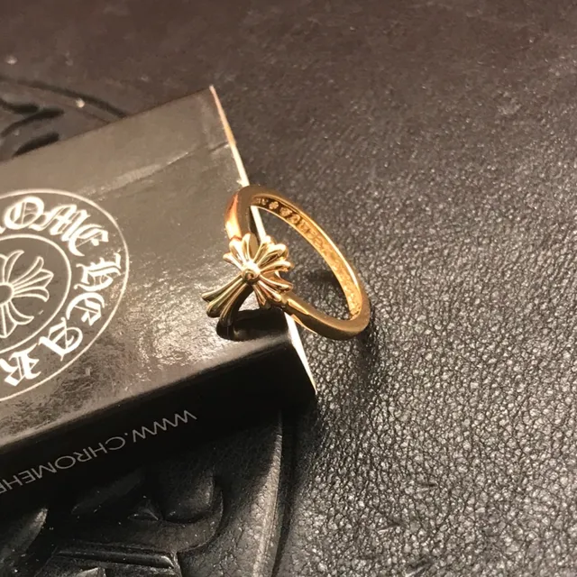 Chrome Hearts 十字戒指 金戒指 4