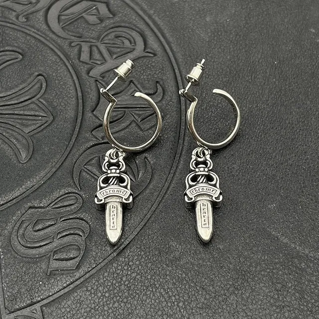 Chrome Hearts Dagger Hoop चांदी धातु चार्म कान की बाली 9