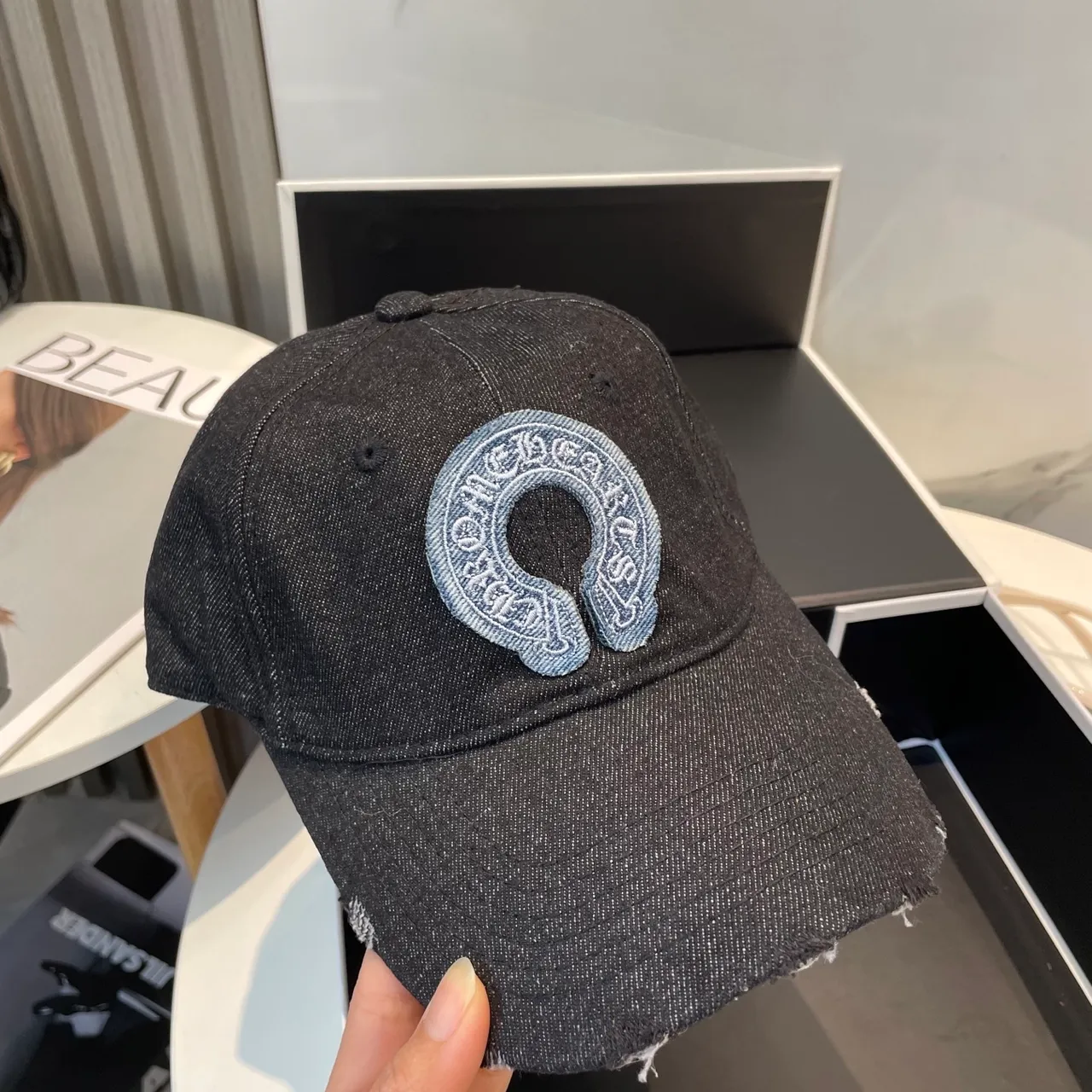 Chrome Hearts Logo Brodé Denim Usé Casquette de Baseball 4