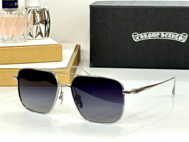 Chrome Hearts Lunettes Optiques Rectangulaires Aviateur Titane 3