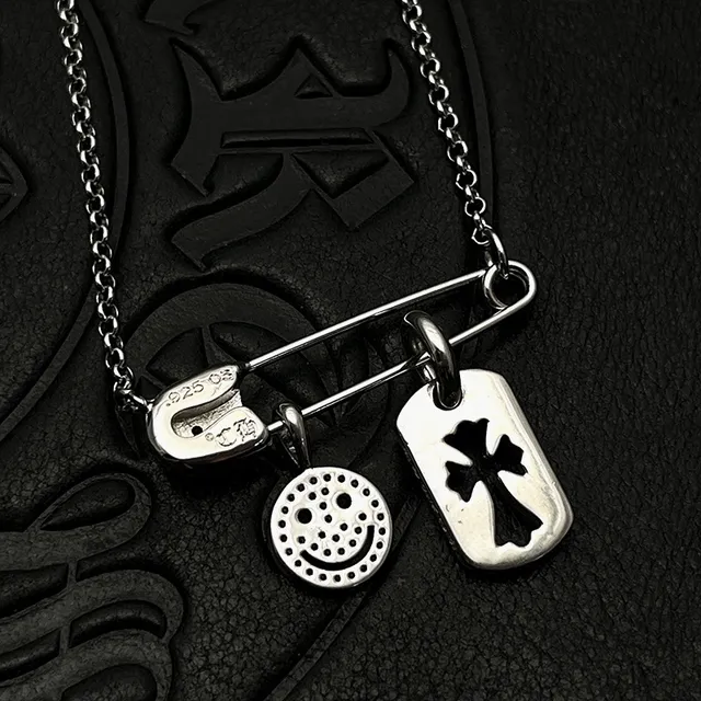 Chrome Hearts चाँदी पारदर्शी पावे क्रिस्टल सेफ्टी-पिन क्लास्प माला 5
