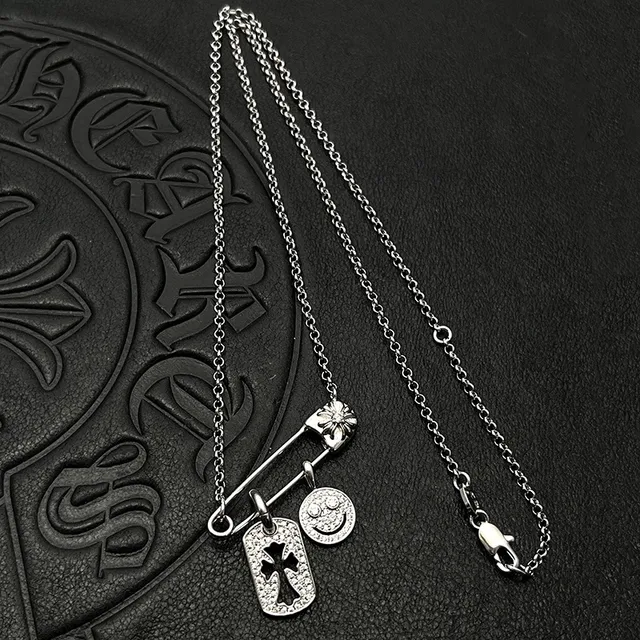 Chrome Hearts चाँदी पारदर्शी पावे क्रिस्टल सेफ्टी-पिन क्लास्प माला 6