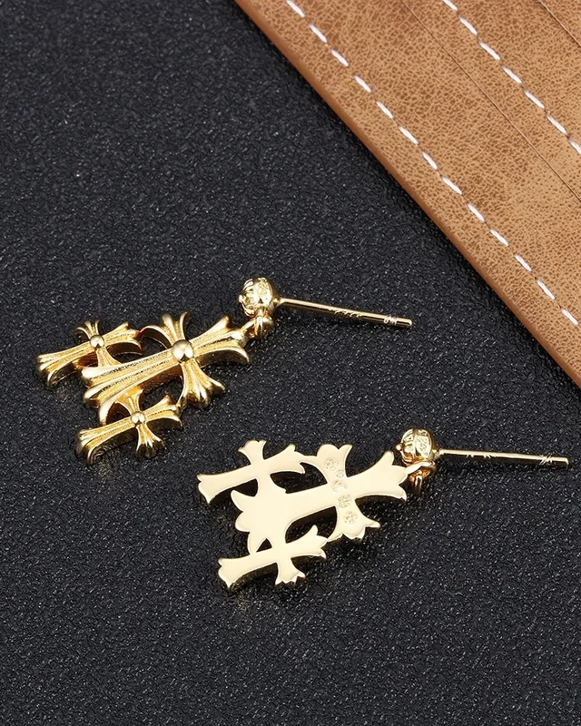 Chrome Hearts ট্রিপল ক্রস অক্সিডাইজড সিলভার কানের দুল 2