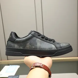 Coach Black Low-Top Textured Leather Upper Sneakers