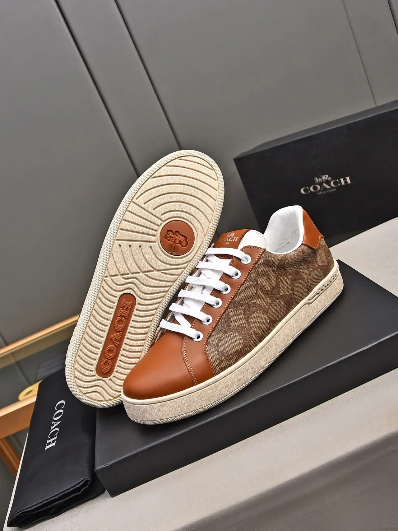 Coach Zapatillas Lifestyle de Lona y Cuero con Monograma Low-Top 5