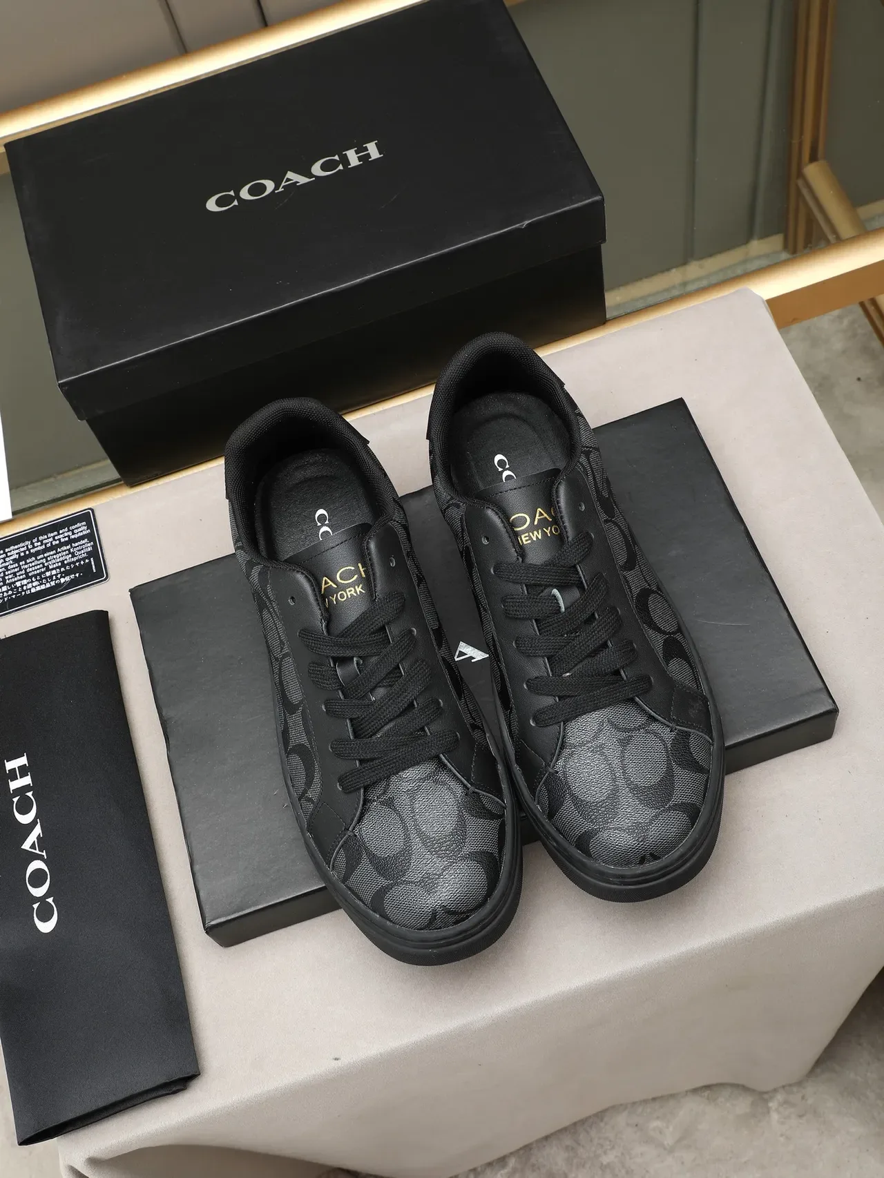 Coach Monogrammed Tênis Lifestyle Pretos Low-Top 2