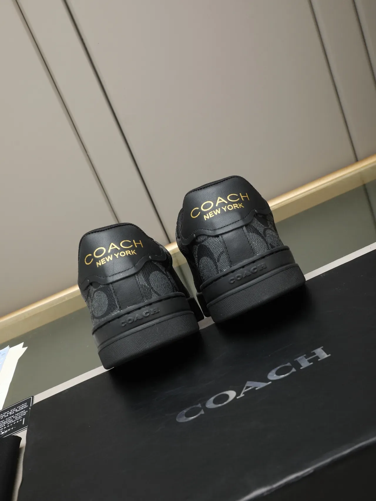 Coach Monogrammed Tênis Lifestyle Pretos Low-Top 3