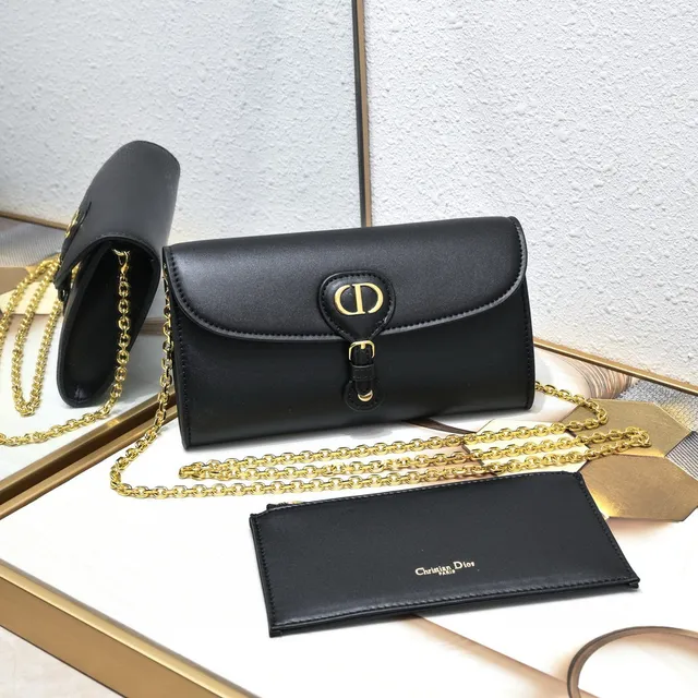 Dior 30 Montaigne Mini حقيبة سلسلة بيضاء مهيكلة 18