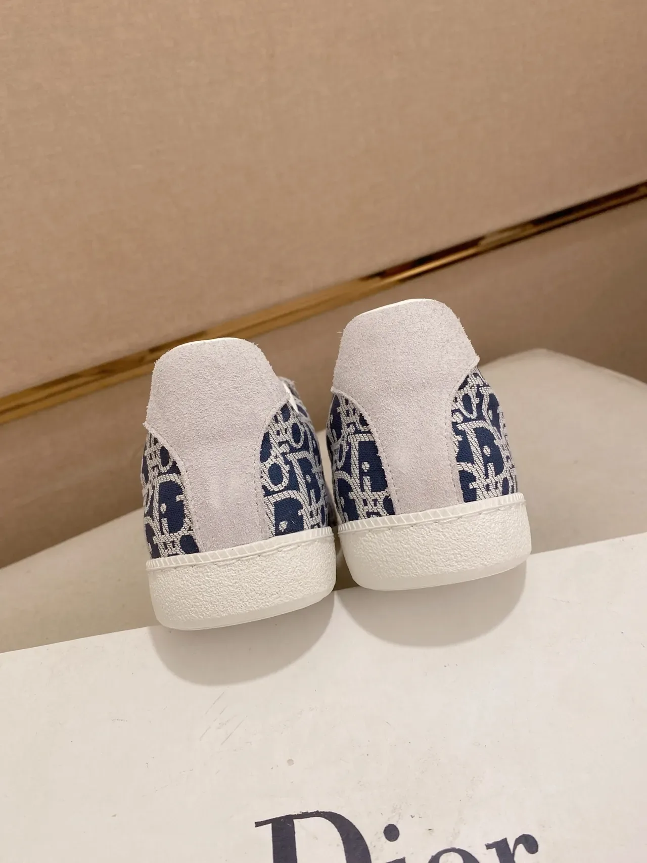 Dior B23 Gris et Bleu Marine Monogram Daim Lifestyle Sneakers 3