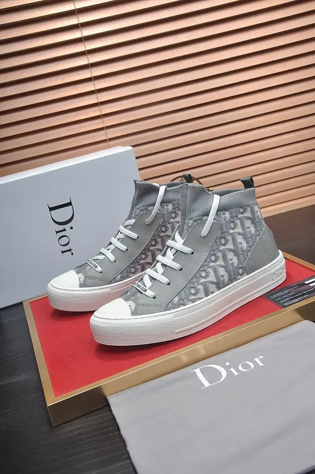 Dior B23 Gray Oblique Monogram High-Top Lifestyle Sneakers 4