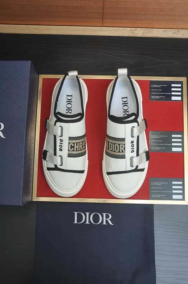 Dior B23 أحذية رياضية أبيض وأسود مع حزام ستايل حياة 5