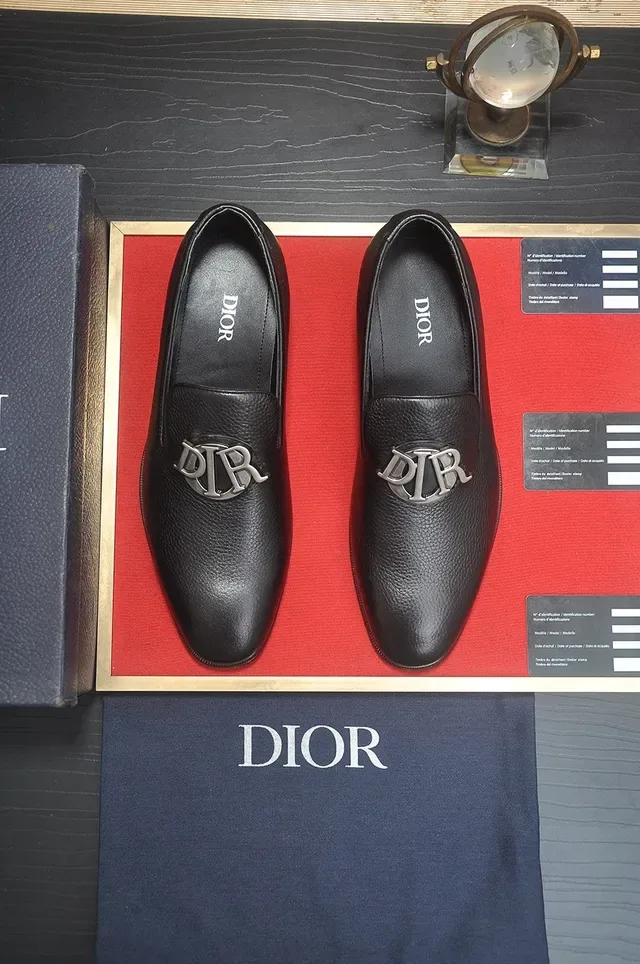Dior Black Navy Pebbled Leather Metal CD Logo Hardware Loafer 5