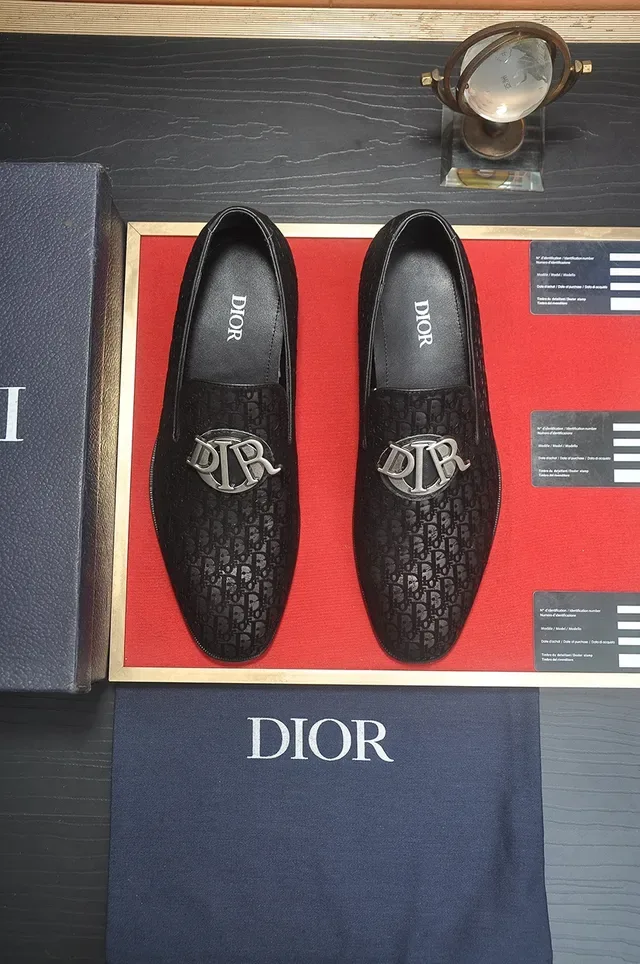 Dior Black Silver Embossed Oblique Pattern Metal CD Logo Buckle Loafer 5