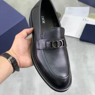 Dior কালো রুপো পেবল্ড লেদার ধাতু CD বাকল স্ট্র্যাপ লুফার