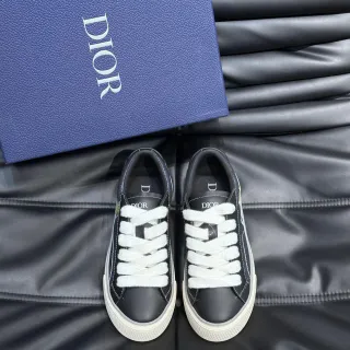 Dior noir blanc low-top cuir tige sneakers lifestyle