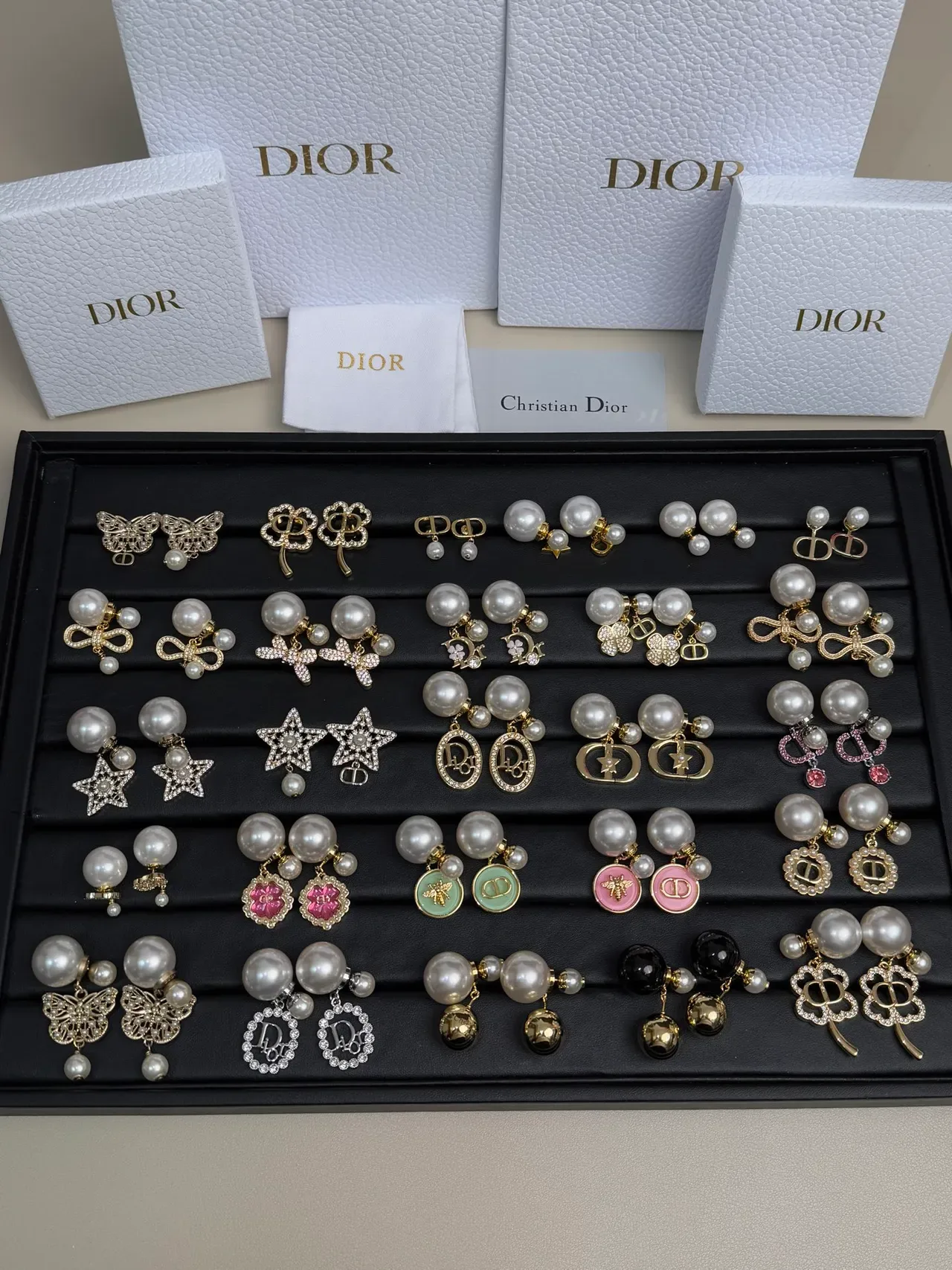 Dior Gold-Tone Pearl and Crystal CD-Motif Earrings 4