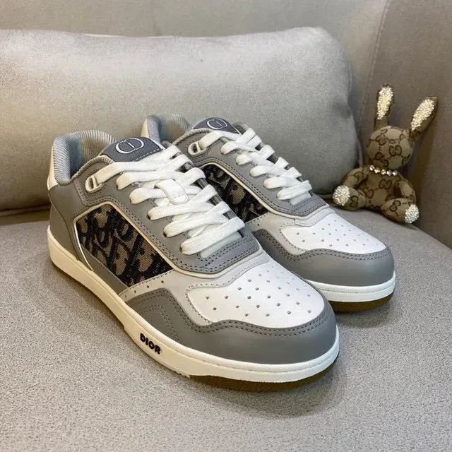 Dior gris blanc low-top panneau monogramme lifestyle sneakers 2
