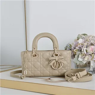 Dior Lady Dior Burgundy Quilted Cannage Top-Handle Tote Bag 19