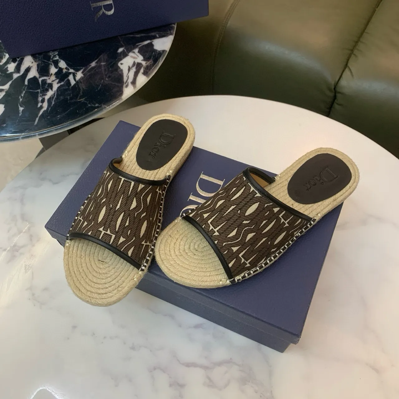 Dior মনোগ্রামড ক্যানভাস এসপাদ্রিল স্লিপার্স 3