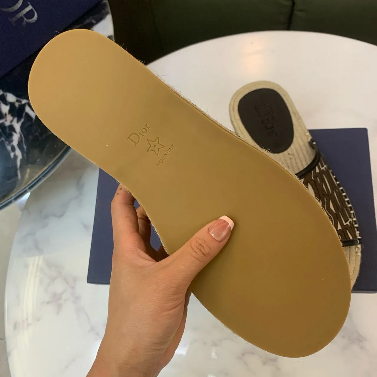 Dior মনোগ্রামড ক্যানভাস এসপাদ্রিল স্লিপার্স 6