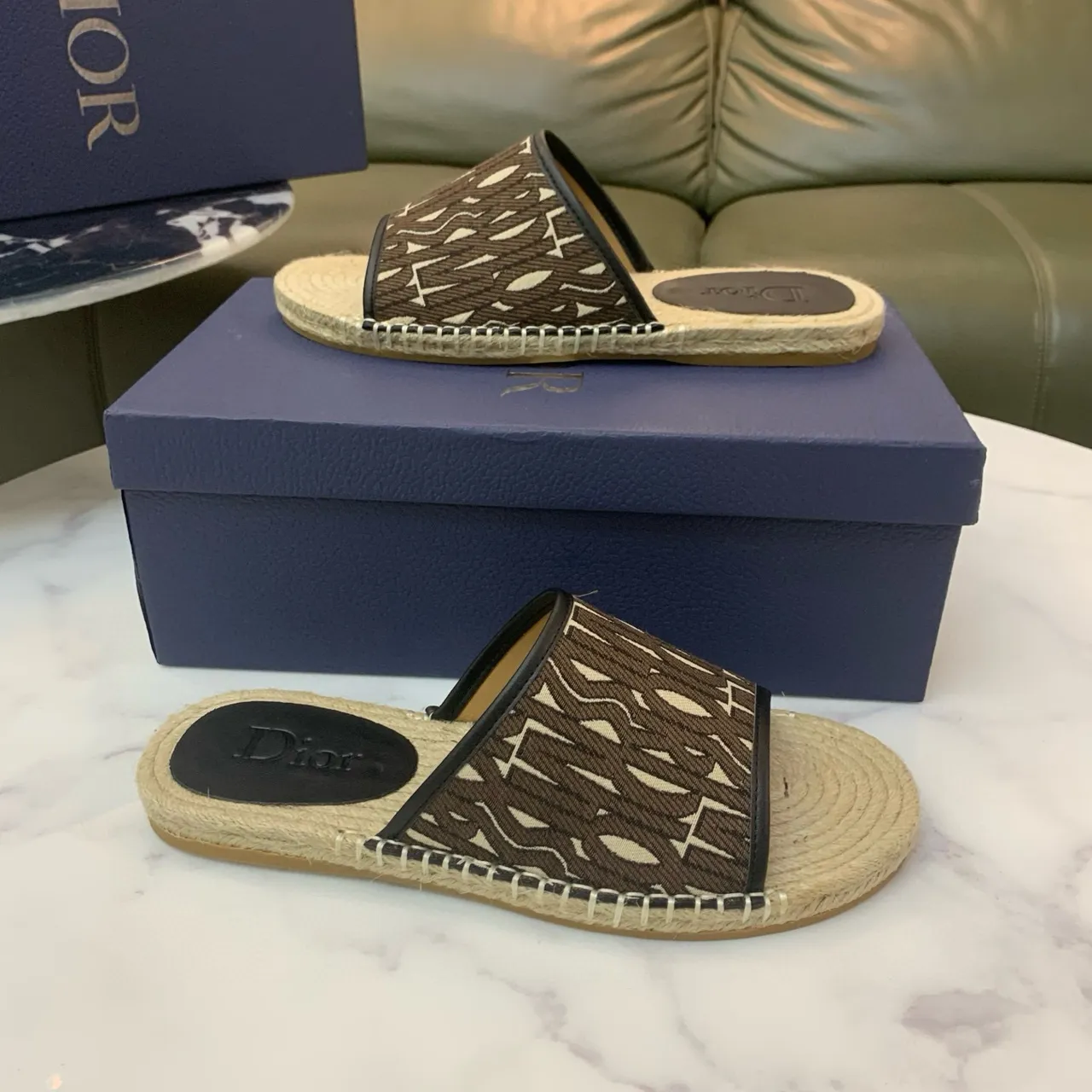 Dior মনোগ্রামড ক্যানভাস এসপাদ্রিল স্লিপার্স 7