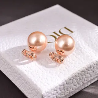 Dior Boucles d'Oreilles Perle Sphère Or Rose Métal