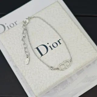 Dior 银色透明链条 水晶镶嵌 CD 图案 手链