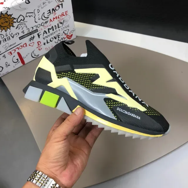 Dolce & Gabbana Zapatillas Lifestyle negras y amarillas con parte superior de tejido ajustable sock-fit y gráfico bold lightning-bolt 5
