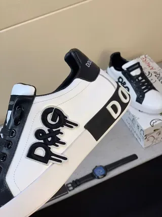 Dolce & Gabbana D&G Graffiti Logo White and Black Lifestyle Sneakers 7