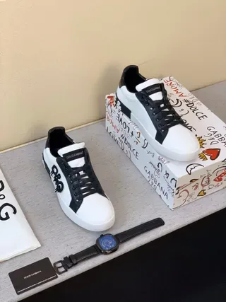 Dolce & Gabbana D&G Graffiti Logo White and Black Lifestyle Sneakers 8